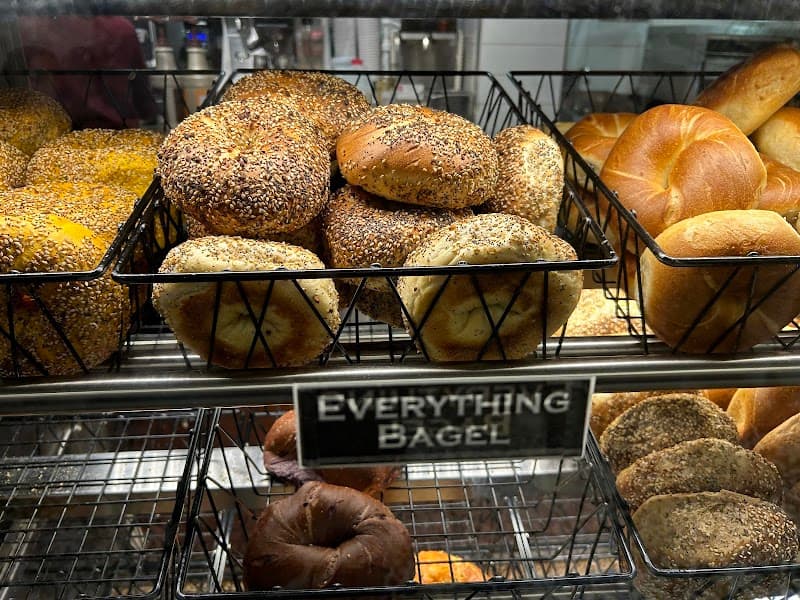 Broad Nosh Bagels Deli & Catering 58th Street