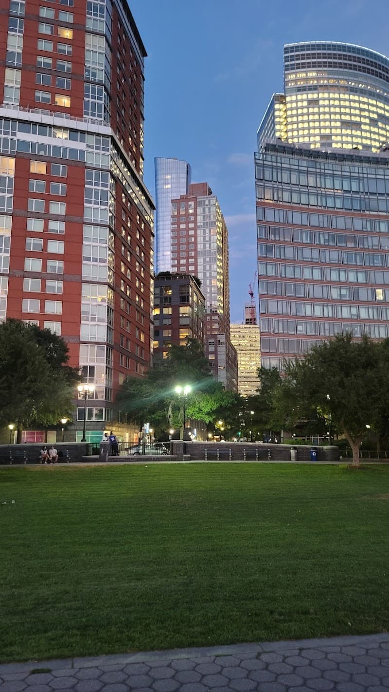 Rockefeller Park Basketball Court