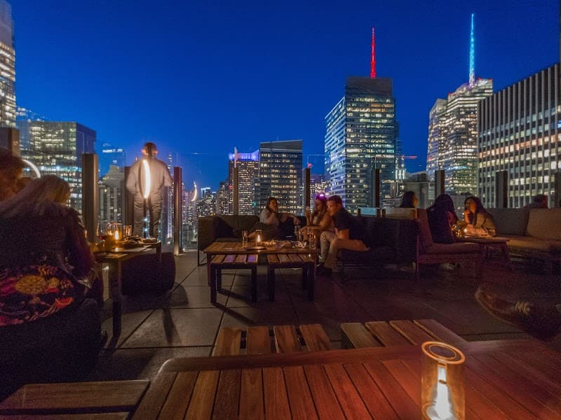The Skylark - Rooftop Bar